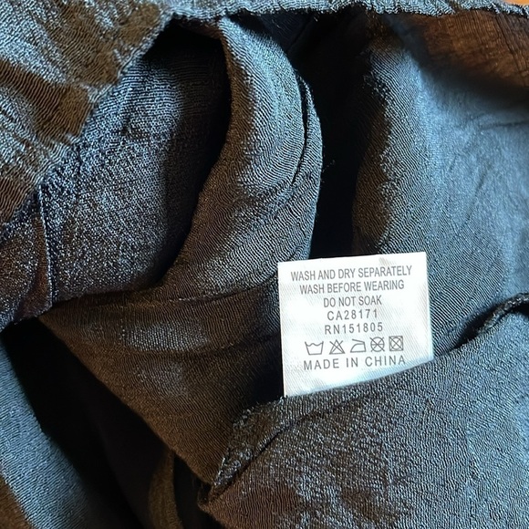 Papa M black shortsleeved over head pocketed  fully lined shirt button detail - Picture 12 of 12